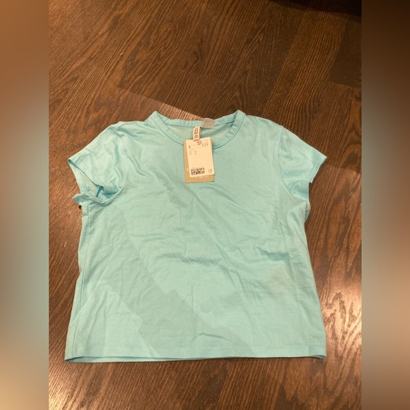 Bundle of 2 shirts from H&M- BRAND NEW WITH TAGS - Picture 2 of 5